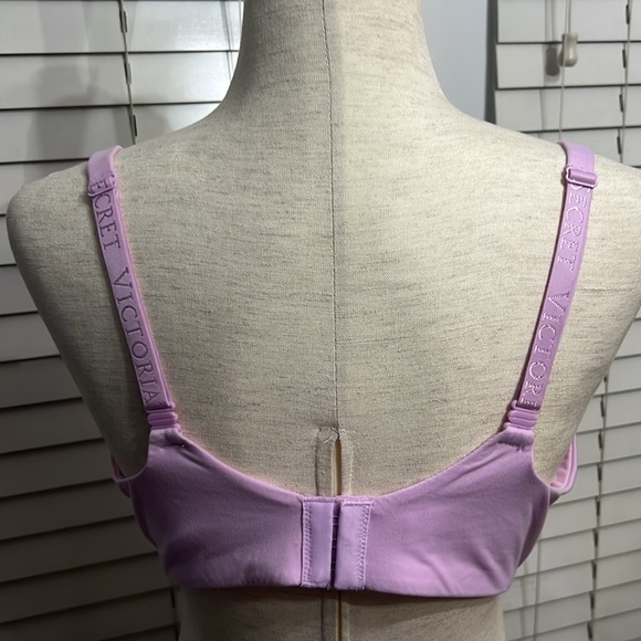 Victoria’s Secret Body by Victoria No-Wire Bra - Picture 3 of 7